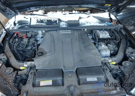 2021 Audi Q7 Premium Plus 45 Tfsi Quattro Tiptronic from USA, damaged, VIN WA1LJAF7XMD035819